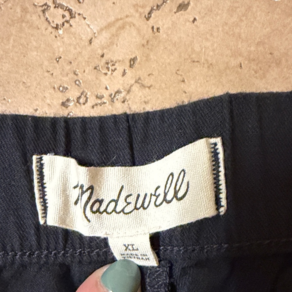 Madewell Black Athletic Shorts - Picture 2 of 3